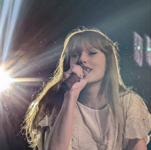 Meet your Posher, Sophia